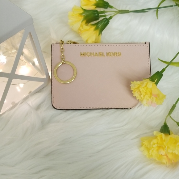 Michael Kors Handbags - Michael Kors Blossom Pink Leather Coinpouch